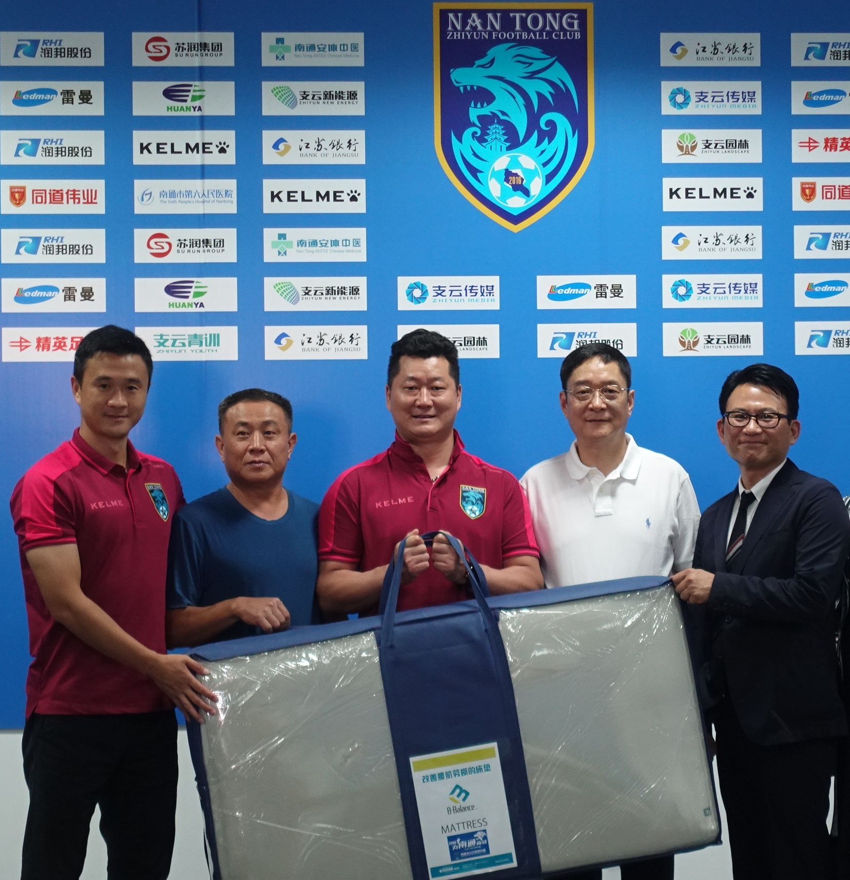 1705282378699321.jpg 7cabd0e4016fc08fb5cb8c23d856ca5d_big4.jpg