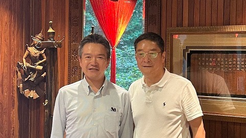 蔡建新總經(jīng)理與4月1日到任的丸紅（上海）有限公司董事長(zhǎng)、總經(jīng)理米谷陽(yáng)一先生會(huì)面